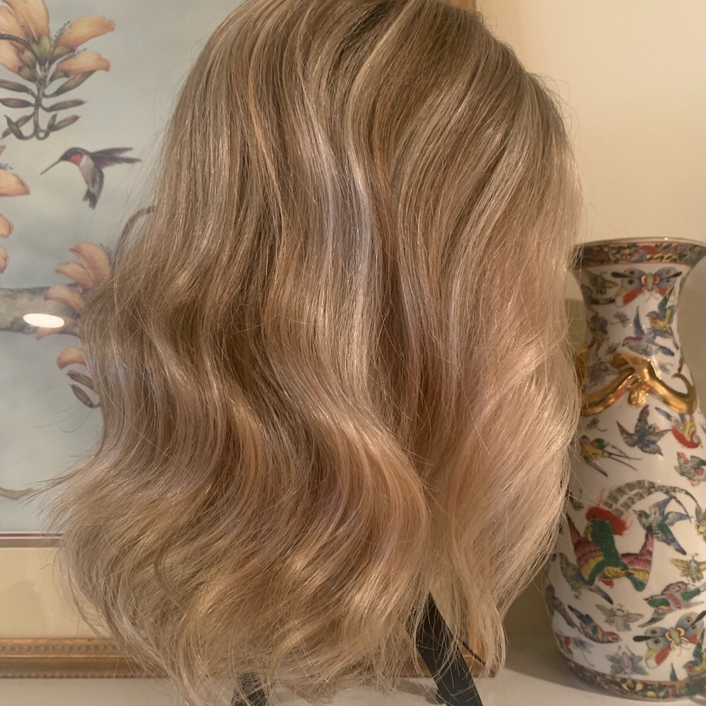 Julianne by Jon Renau - Picture 2 of 9